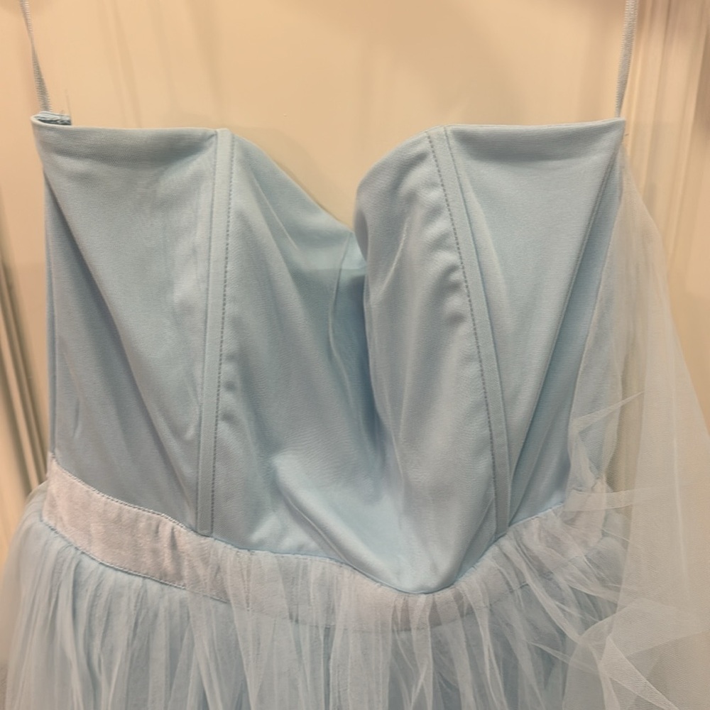 Karen Millen Tulle One Shoulder Woven Midi Dress - Picture 8 of 12